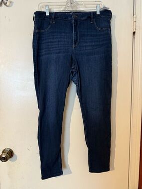 Hollister Women's Dark Indigo Skinny Jeans